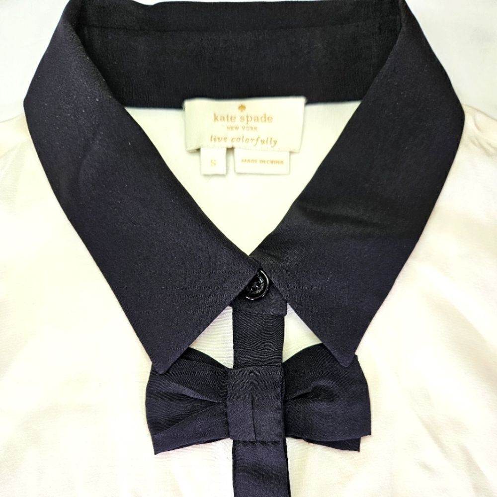 Kate Spade Bow Placket 100% Silk Long Sleeve Go Fly a Kite Collared Blouse Top S - Picture 5 of 9